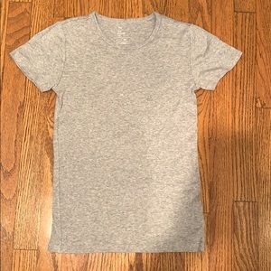 Gap-Brand, Grey Tee!